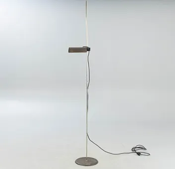 Vico Magistretti，Oluce 品牌 DIM 落地灯，1970年代。