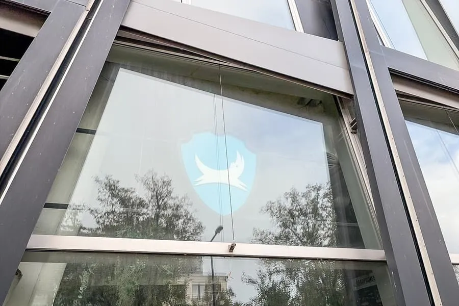 विज्ञापन साइन "BREWDOG कुलचिह्न"