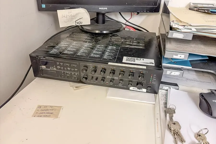 6-zone mixing amplifier Apart MA247MR