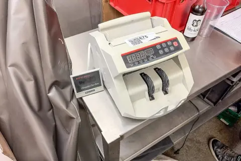 Penggeteller Bill Counter 0288 UV MG