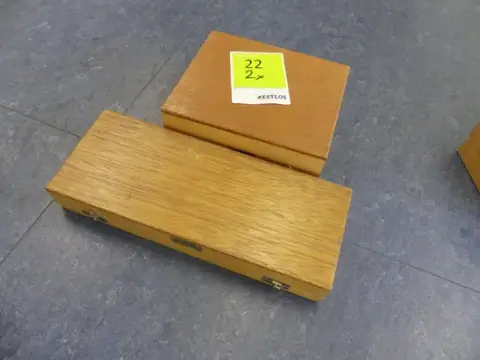 2 pz. set di spessori paralleli