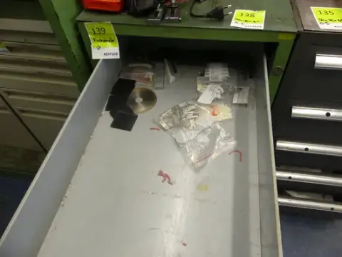 Contenuto armadio portautensili (alesatori, frese)