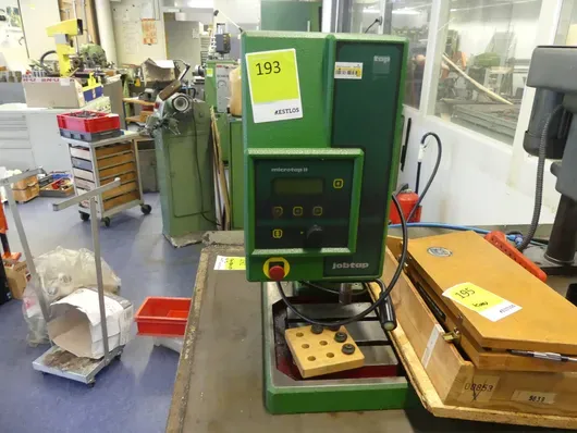 Machine à fileter Microtap II