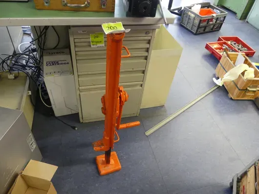 Cric à crémaillère en acier REMA 350