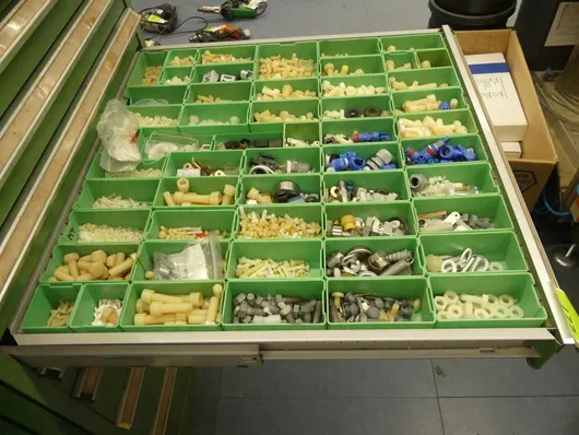 Lot de pièces pneumatiques et industrielles
