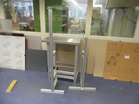 3 pz. profili modulari in alluminio