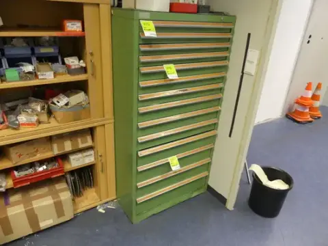 Armadio a cassetti da officina Hoffmann