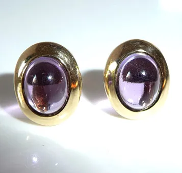 Boucles d'oreilles puces or 585 / 14 K avec améthyste cabochon