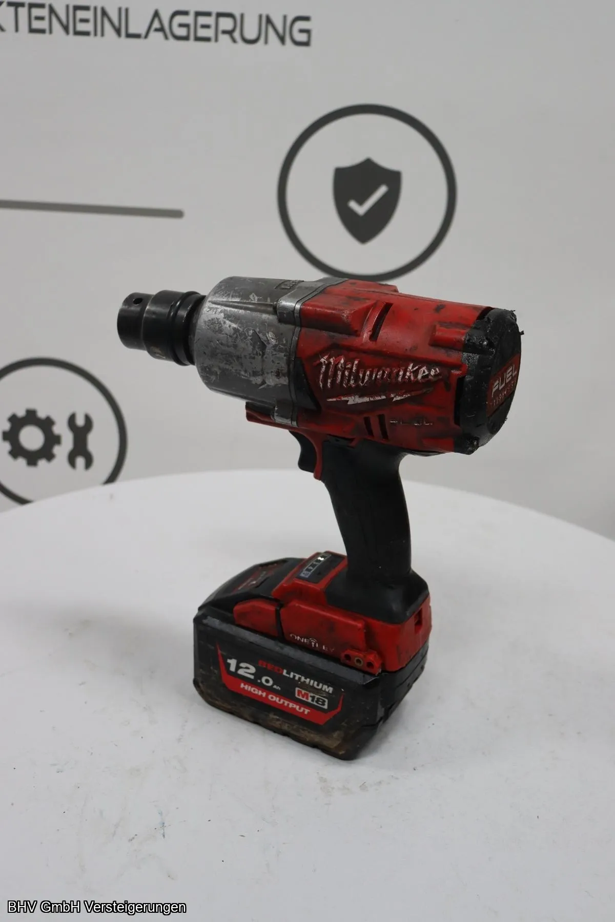 Cordless impact wrench Milwaukee M18 ON