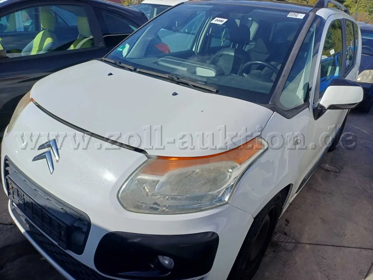 1 CITROEN C3 Picasso 1.6 HDi 110 — вживаний, на запчастини