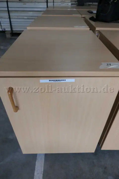 8 रोलिंग कंटेनर मिनी फ्रिज के साथ - Thüringer Sitzmöbel