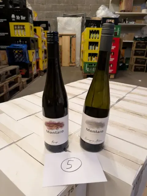 Sauvignon Blanc és Rouge (10-10 karton)