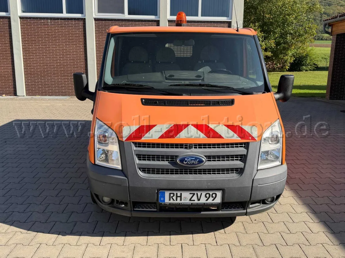 1 dodávka Ford Transit se zabudováním WÜRTH