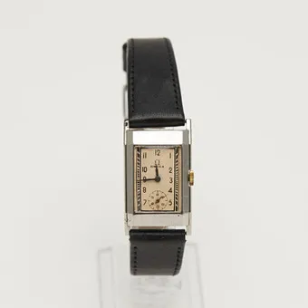 OMEGA। कलाई घड़ी, आयताकार, आर्ट डेको, मैनुअल वाइंडिंग, 1930/40 का दशक, स्विट्ज़रलैंड।