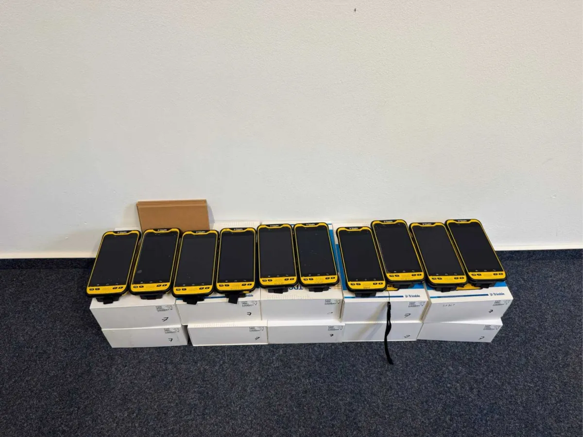 10 Trimble TDC600 handhelds incl. R1 GNSS-ontvangers