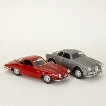 Togi, két Alfa Romeo modellautó: Giulietta Sprint (2)