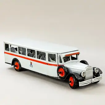 Buddy L, autobús '208' modelo grande de chapa de acero prensada, EE. UU., 1.ª mitad del siglo XX.