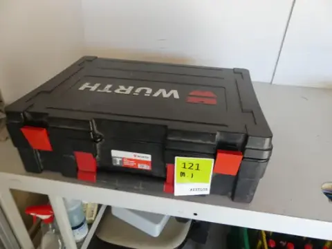 Würth - Verktøykoffert med batteridrevet blindnitetang og tilbehør