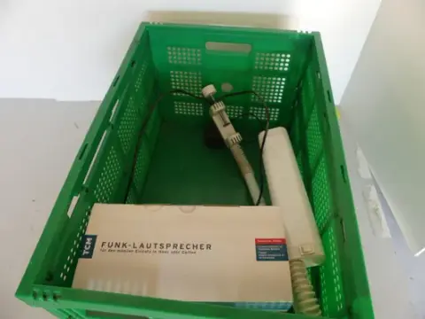 Konvolutt TCM - Trådløs høyttaler og klemme-lampe