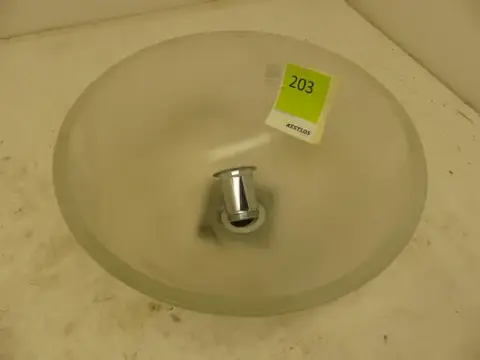 Vask med overflademontering i glas