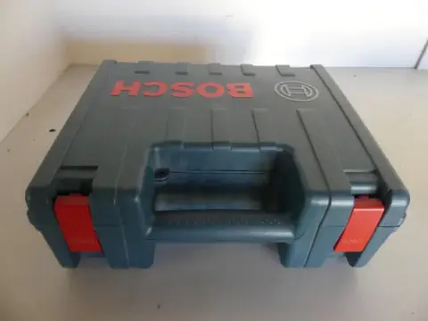 Bosch - kombilaser med holder og sikttavle i koffert