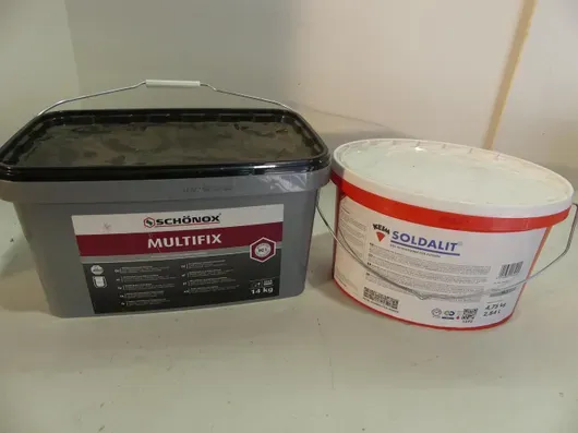 Konvolutt med byggematerialer