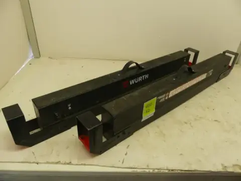 2x Würth - Buk, højdejusterbar 61–82 cm