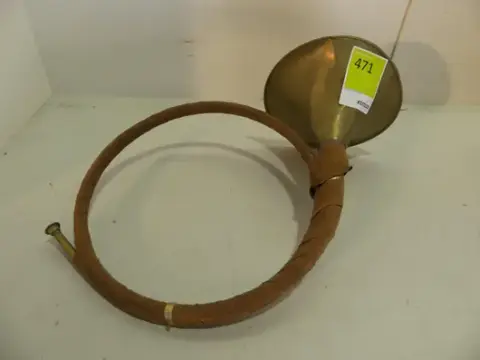 Messing-Jagdhorn mit Lederumwicklung