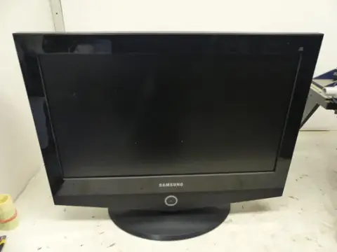 Samsung - LCD-fjernsyn HD ready
