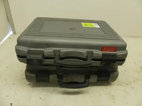 2 stk. Texa - bil diagnostiktilbehør Navigator Mobile (adapterkabel, Bluetooth-adapter, dokumentation) i kuffert