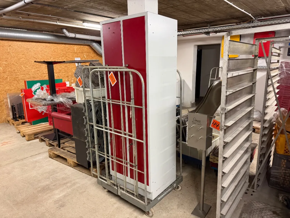 Metalen locker (2-deurs)