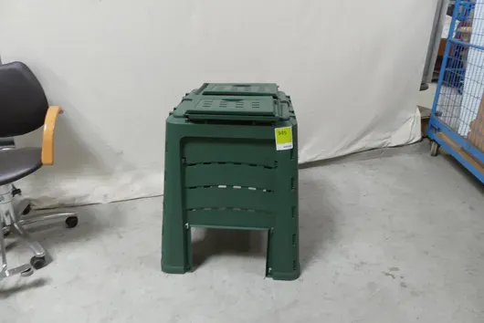 Plastový termokompostér