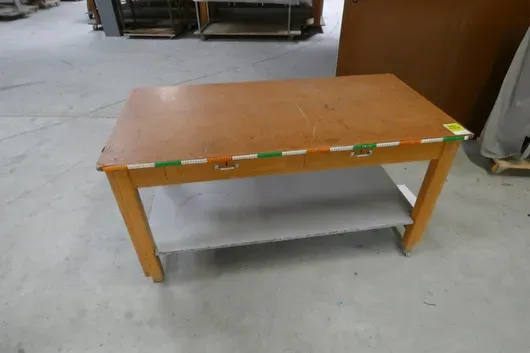 Bijzettafel