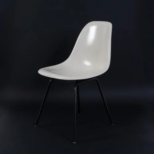 Charles Eames , Ray Eames – Stuhl 'DSX' auf H-Base, 1950-53 (Entwurf)
