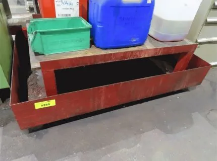 1 oil drip tray, homemade