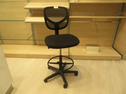 1 office swivel chair, fabric/mesh cover black, with footrest