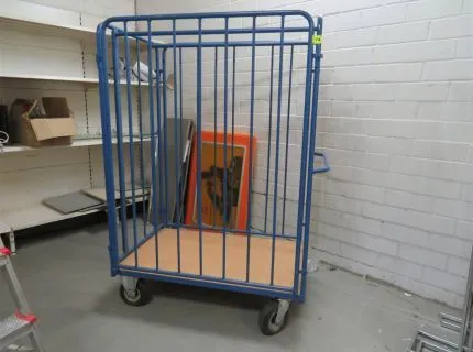 1 Gitter-Transportwagen, Fabr. wahrscheinlich Fetra, Tragkraft 400 kg, ca. 1,80 m x 1,20 m, 1 m tief, blau, luftbereift, wenig Luft vorhanden