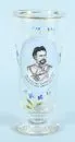 Weißbierglas – farbloses Glas, farbiges Bildnis König Ludwigs II., handbemaltes Blumendekor, Goldrand (berieben), Rundfuß, konischer…