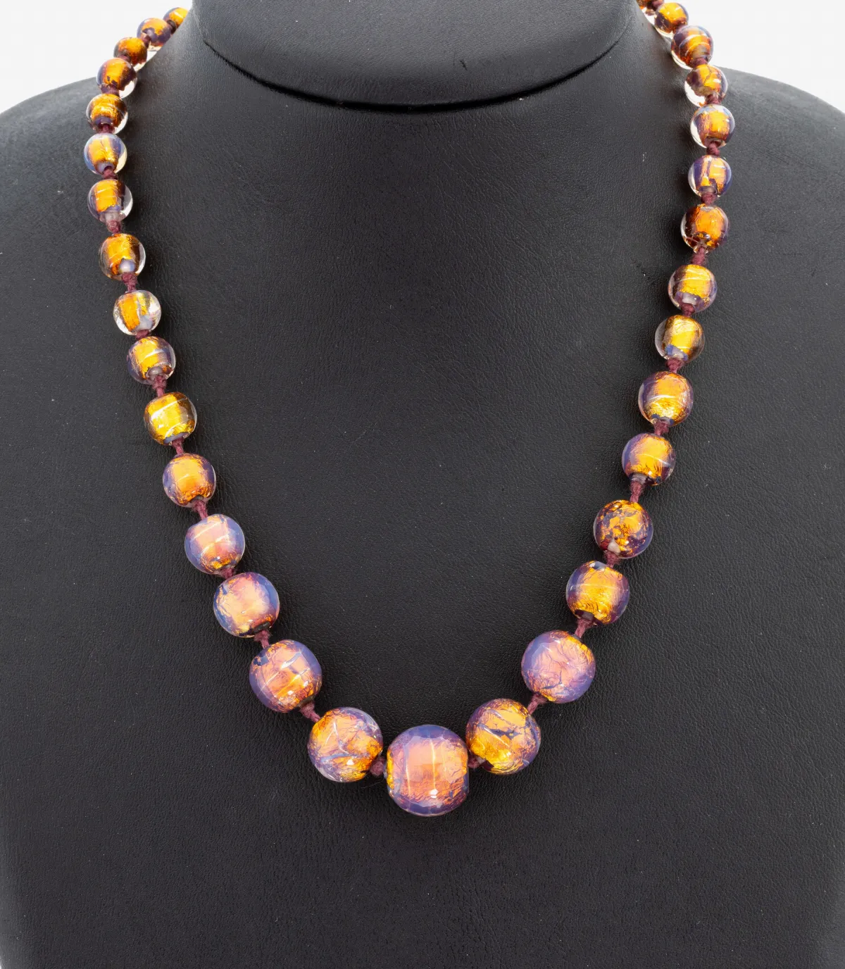 Glaskugelkette Murano 1930er Jahre, mundgeblasene Perlen in sogen. Lampwork- Technik