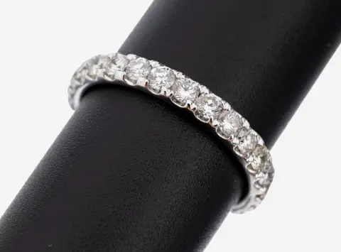 Bague memory or 14 ct brillant, or blanc 585/000, 26 brillants total env. 1.48 ct (grav.)