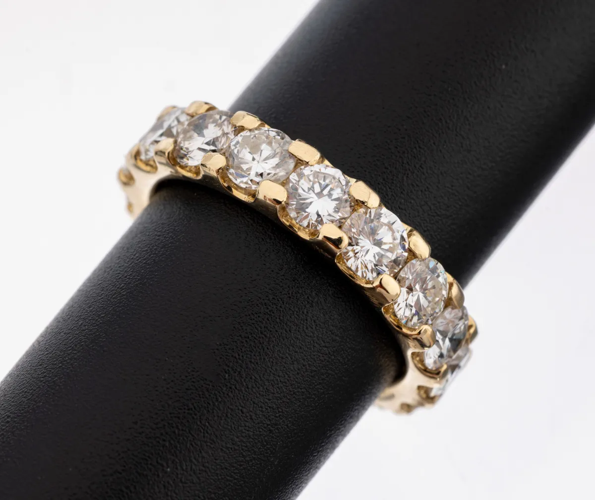14 kt gold diamond memory ring, yellow gold 585/000, 17 diamonds total approx. 4.80 ct fine white