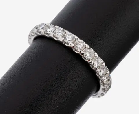 Bague memory en or 14 kt avec brillants, or blanc 585/000, 25 brillants total env. 1,43 ct (grav.)