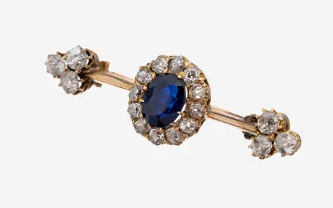 14 kt gouden saffier-diamantbroche, circa 1890-1900, geelgoud 585/000 gekeurd, fijne afwerking
