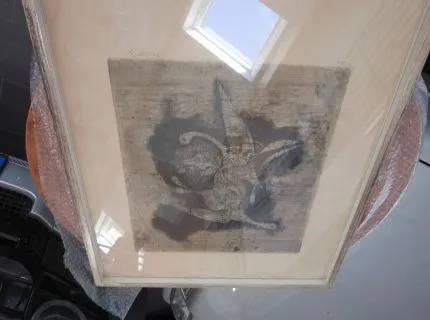 1 obraz v rámu se sklem a širokým paspartem, motiv: Kašpar, cca 54,00 x 70,50 cm