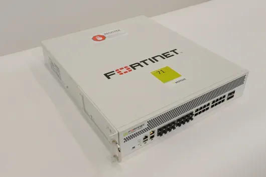 1x Fortinet Fortigate 1200D Firewall