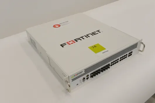 1x Fortinet Fortigate 1200D Firewall