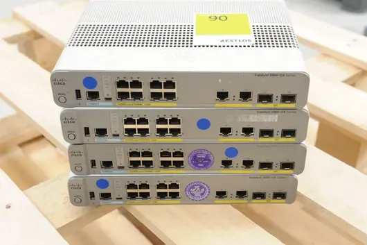 4x Cisco Catalyst 2960-CX
