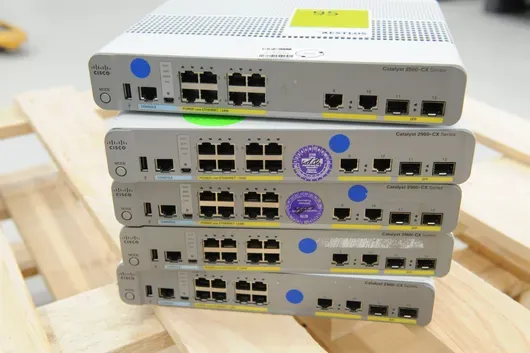 4x Cisco Catalyst 2960-CX Series