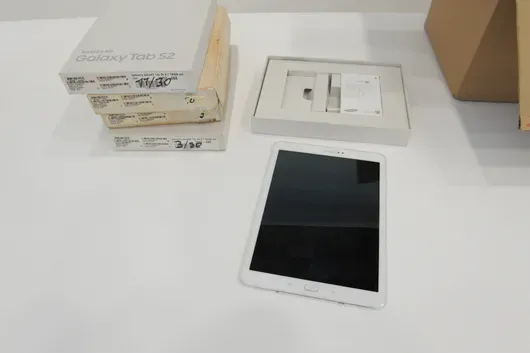 4x Samsung Galaxy Tab S2 Tablets