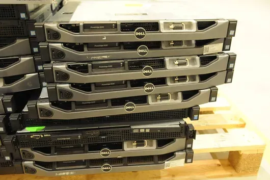 Konvolut Dell Server R220 OHNE FESTPLATTEN
